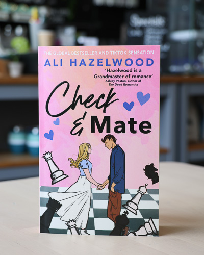 An image of the book cover for Check & Mate by Ali Hazelwood