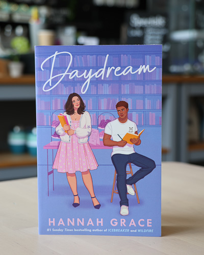 An image of the book cover for Daydream by Hannah Grace