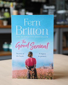 An image of the book cover for The Good Servant by Fern Britton
