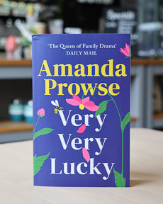 An image of the book cover for Very Very Lucky by Amanda Prowse